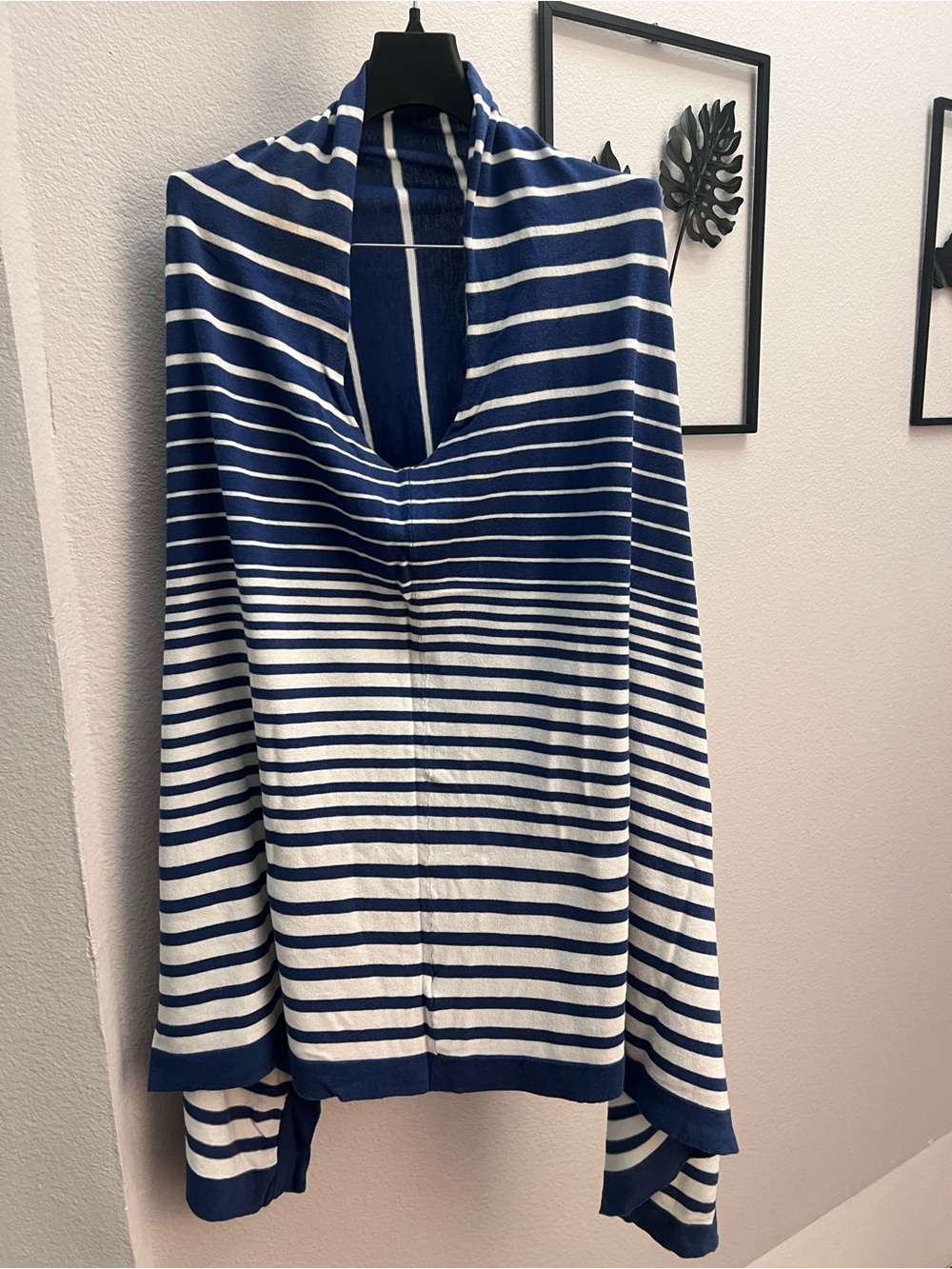 || CULLEN || PONCHO || KNIT || Striped Navy and White ||